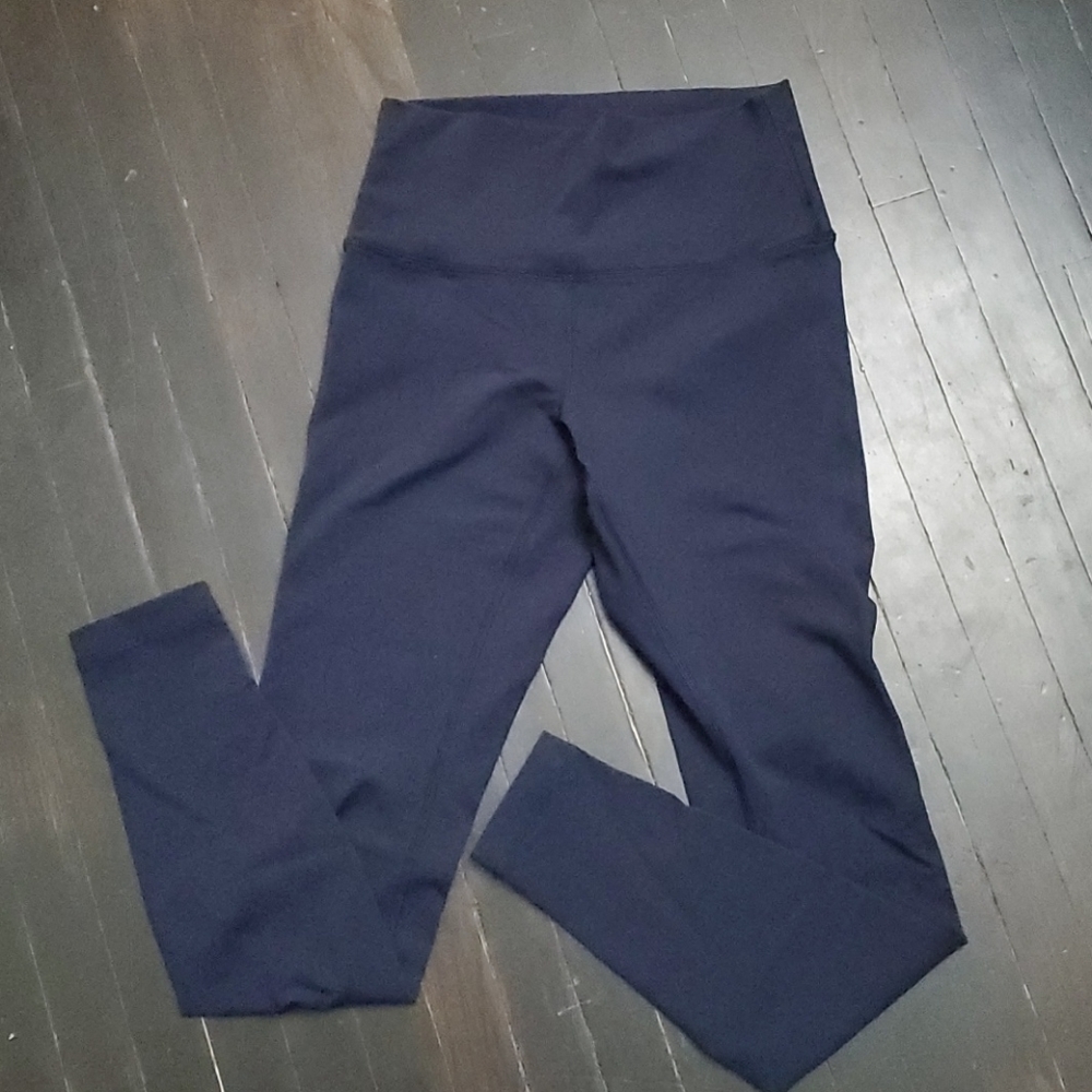 Lulu high rise Wunder Under pants 3